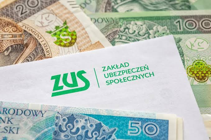 Zasiłek chorobowy 2026: ile procent, jak długo