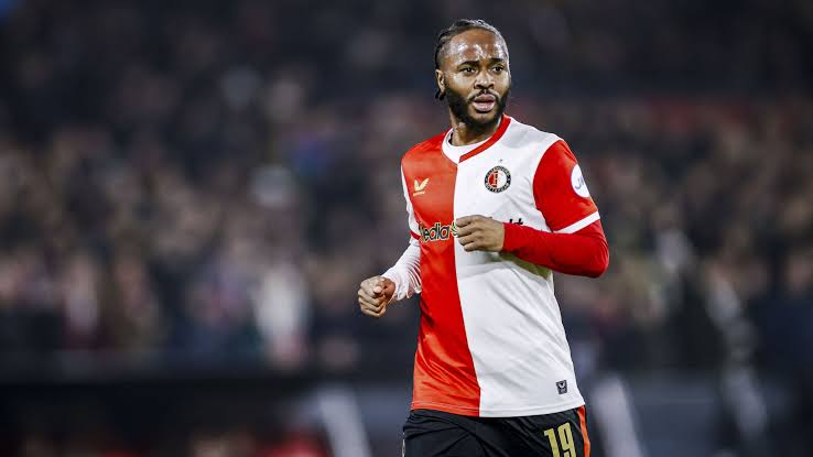 Jakub Moder w Feyenoordzie – kontrakt, kontuzja i możliwy transfer