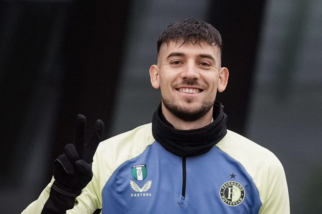 Jakub Moder w Feyenoordzie – kontrakt, kontuzja i możliwy transfer