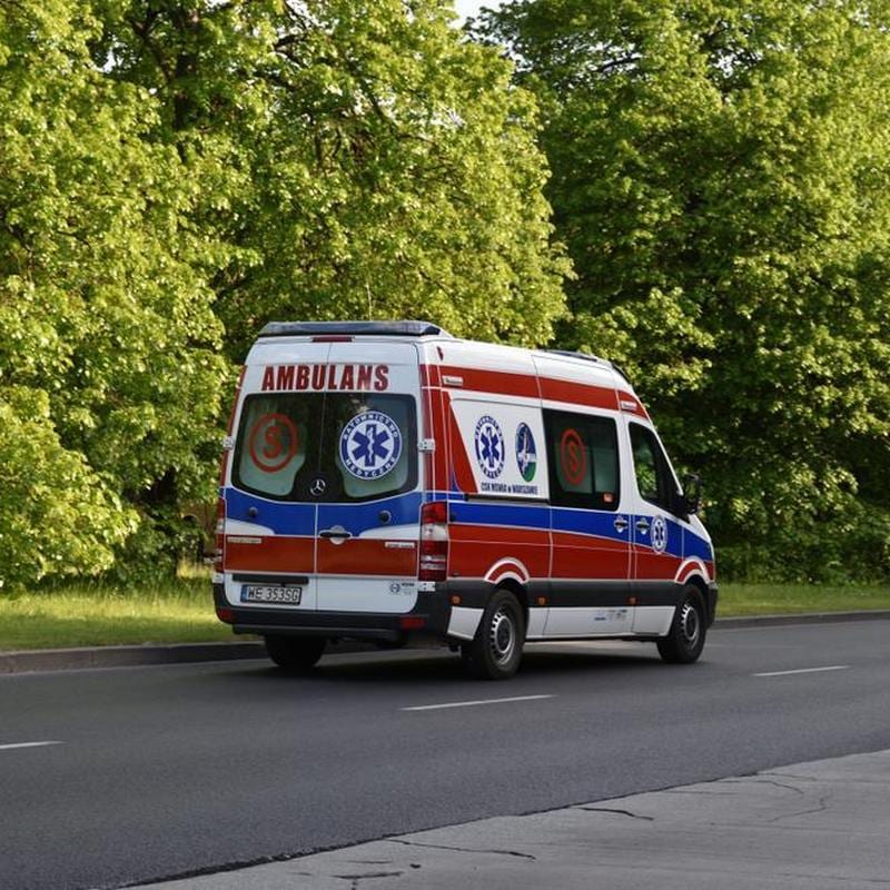 Wypadek na DK28 w Podłopieniu. Nie żyje 18-letni traktorzysta
