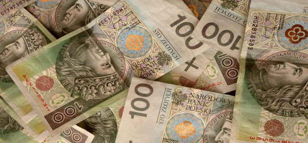 Zasiłek pielęgnacyjny 2026: kto dostanie i ile