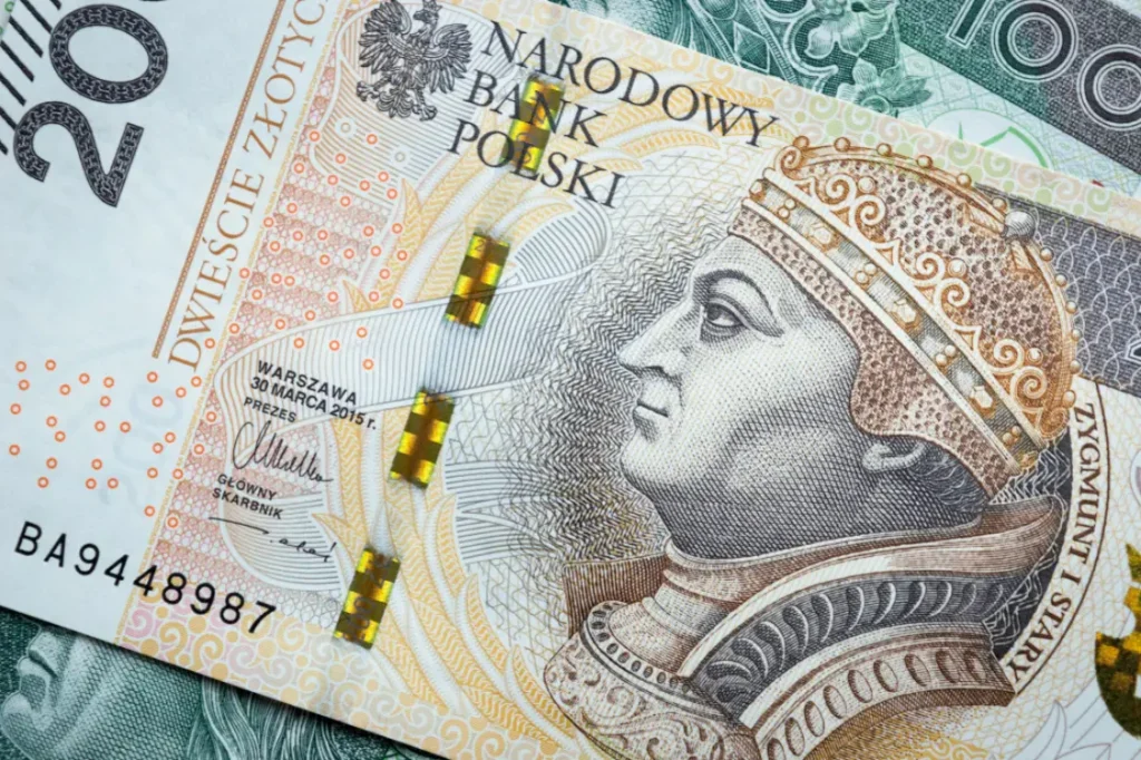 Czternasta emerytura we wrześniu 2026. Kto dostanie pełne 1978,49 zł?