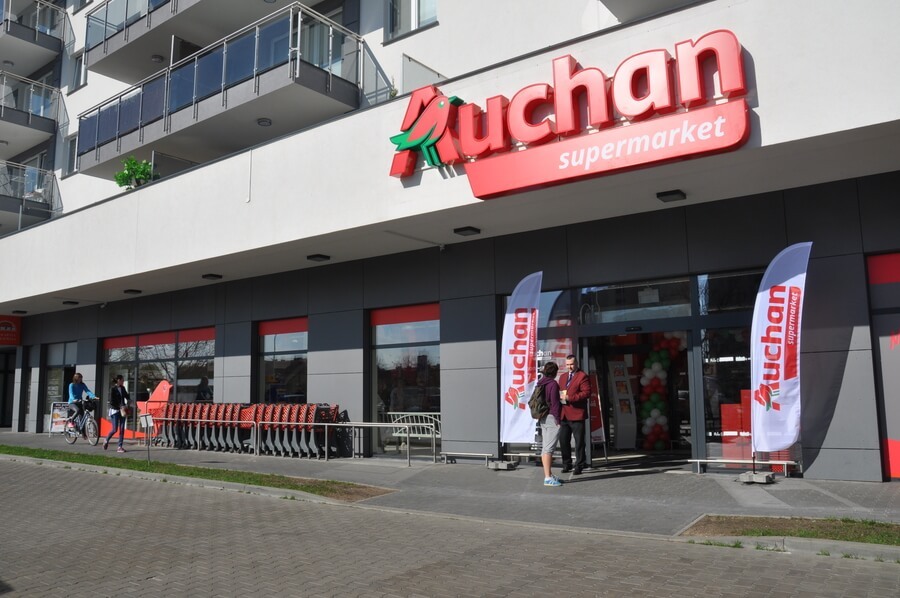 Auchan godziny otwarcia w święta 2026
