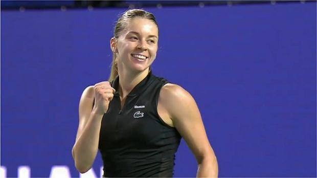 Maja Chwalińska zagra z Leylah Fernandez. Jest półfinał WTA 500 w Singapurze