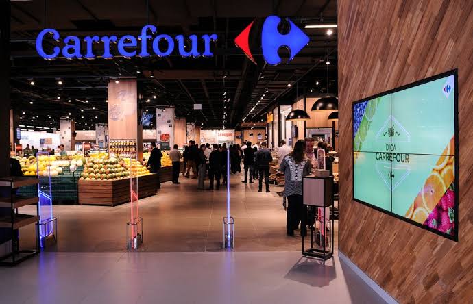 Carrefour godziny w święta 2026: pełna lista Carrefour godziny w święta 2026: pełna lista