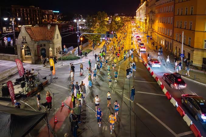 Nocny Półmaraton Wrocław 2027: data, zapisy, trasa i start 13. edycji
