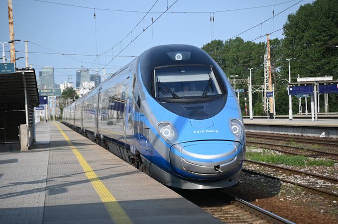 Pendolino znika z trasy Wrocław–Warszawa. Zmiany od 13 grudnia